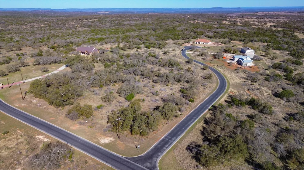 20 Comanche Ridge Round Mountain, TX 78663