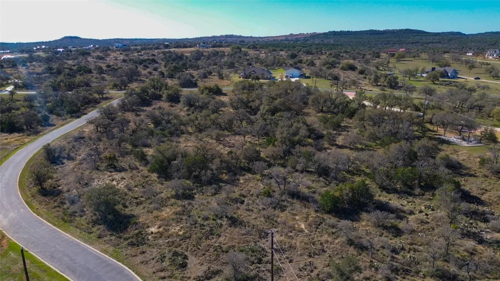 20 Comanche Ridge Round Mountain, TX 78663