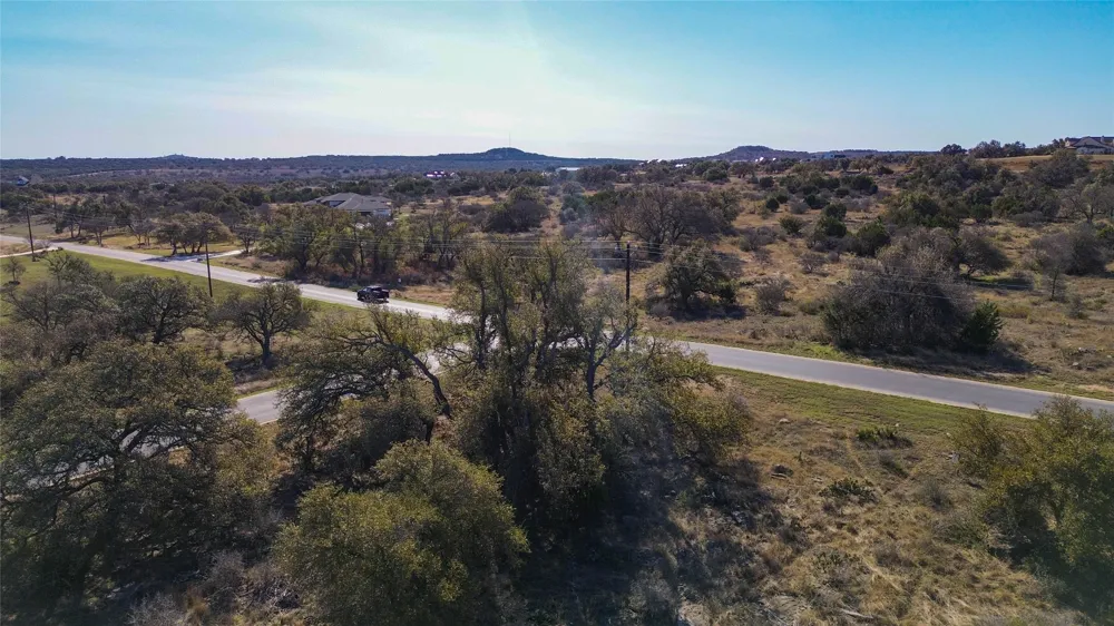 20 Comanche Ridge Round Mountain, TX 78663