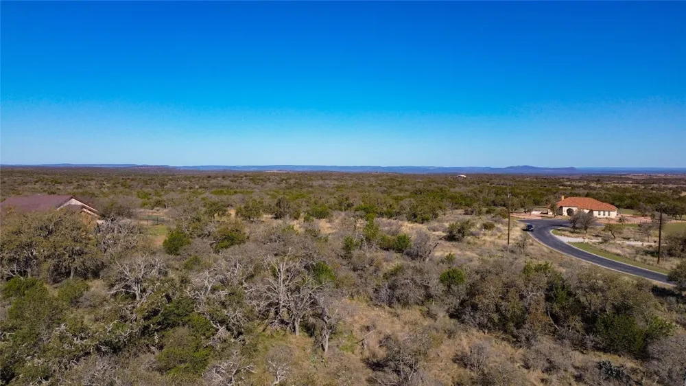 20 Comanche Ridge Round Mountain, TX 78663