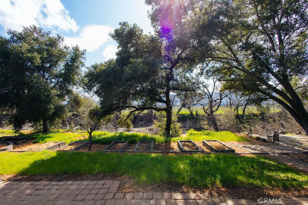 1001 Silverado Trail South St Helena, CA 94574
