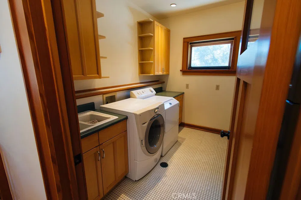 1001 Silverado Trail South St Helena, CA 94574