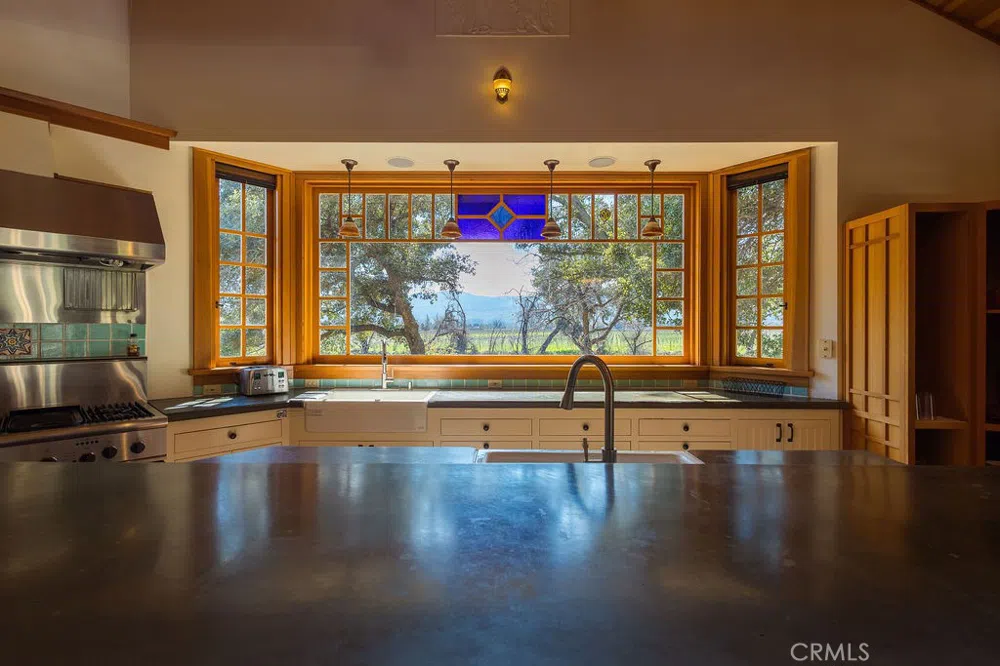 1001 Silverado Trail South St Helena, CA 94574