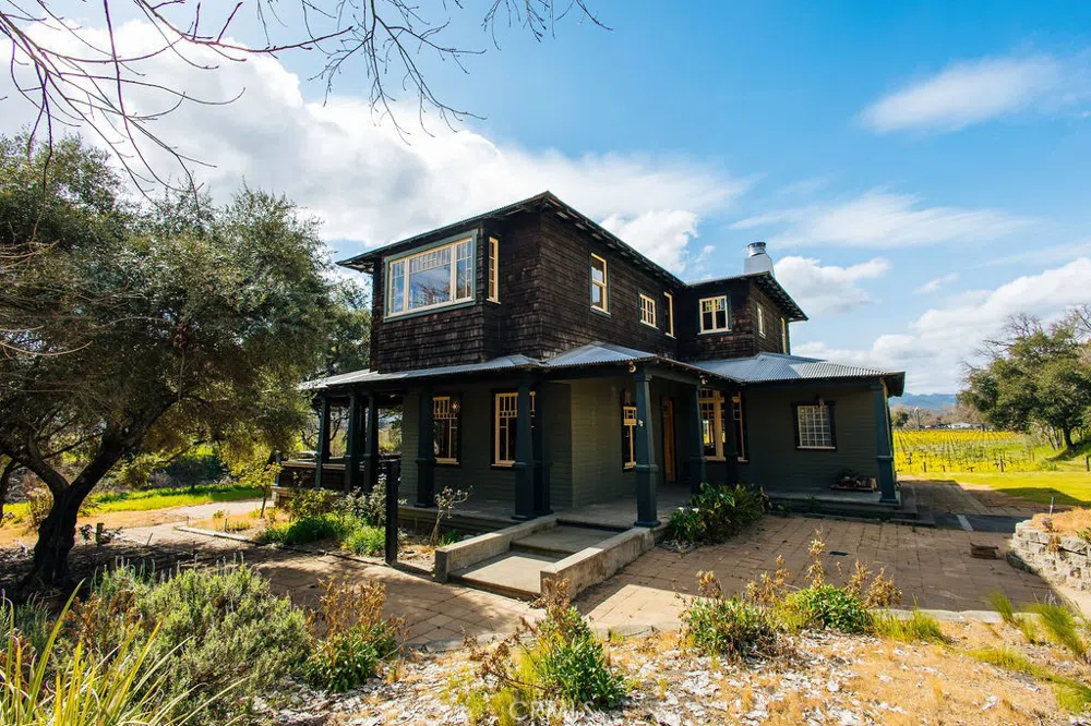 1001 Silverado Trail South St Helena, CA 94574