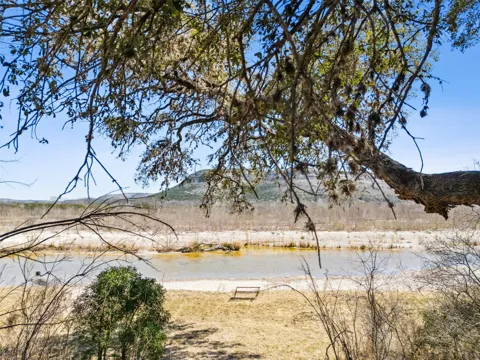 1473 County Road 411