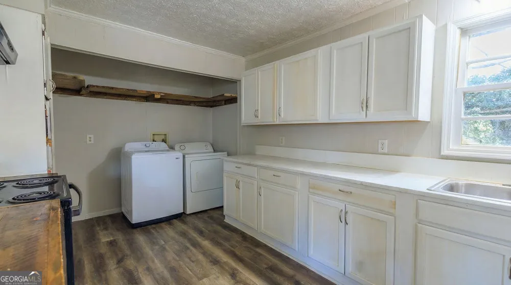 251 Killian ST Canton, GA 30114