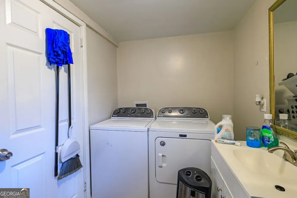 70 Daisy CIR Canton, GA 30114