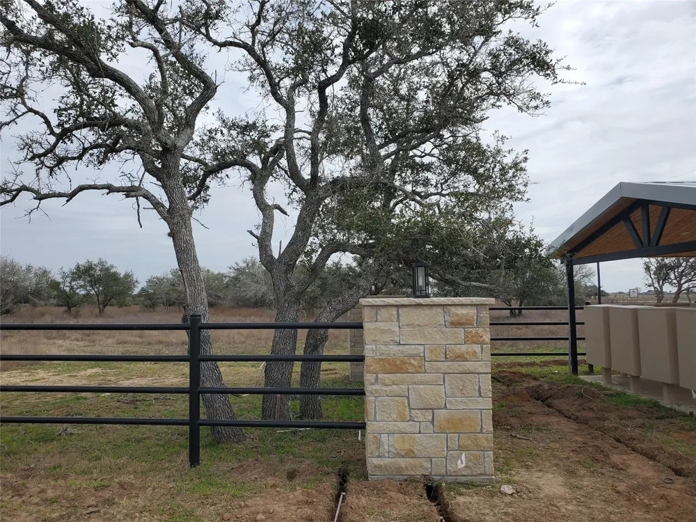 Teal Lane Columbus, TX 78934