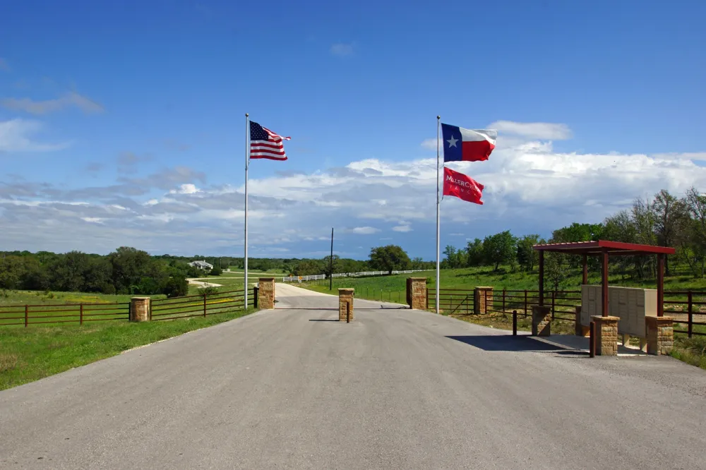 48 Bridget Court Briggs, TX 78608