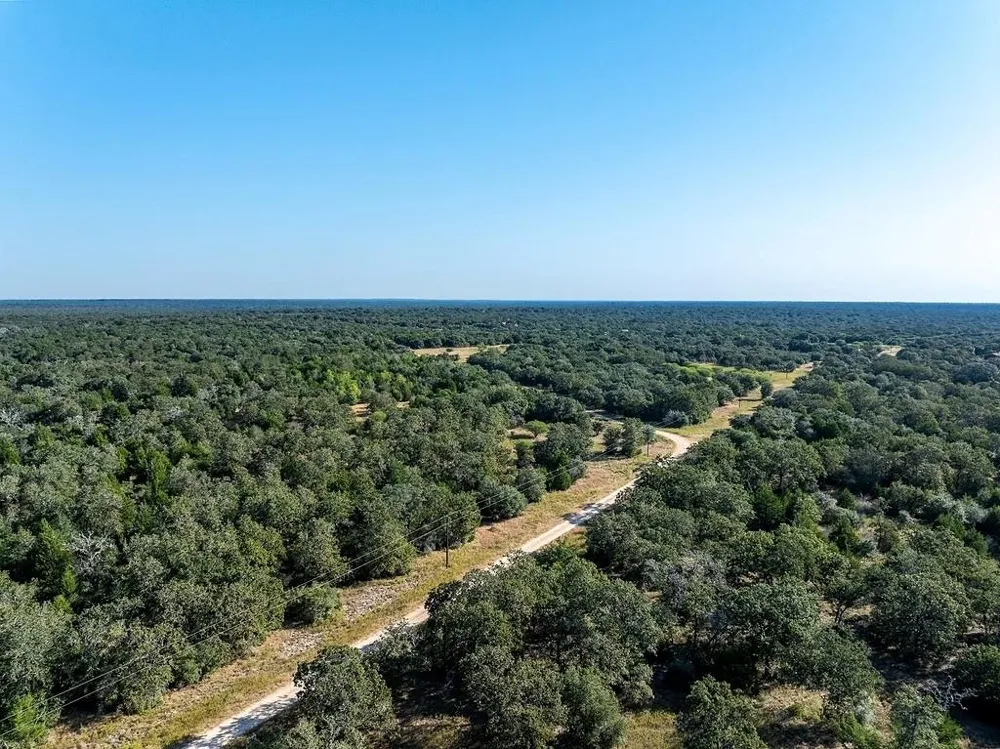 1883 County Road 273 Weimar, TX 78962