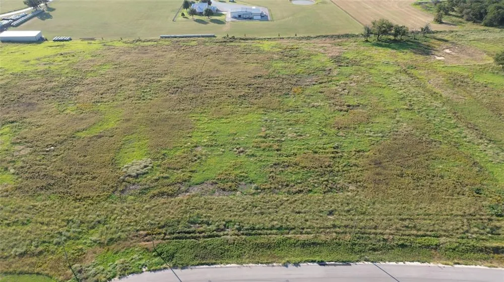 2043 Jeremy Street Tolar, TX 76476