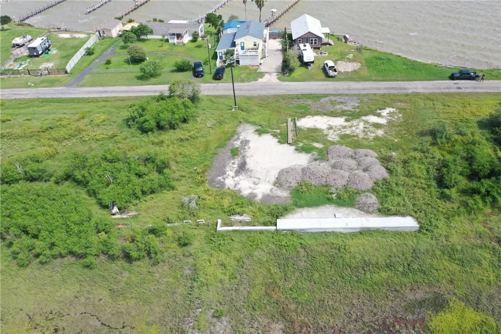 455 Egery Island Road Taft, TX 78390