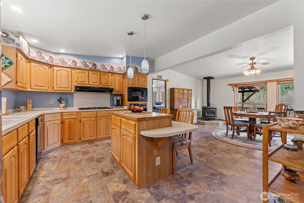1027 Twisp River Road Twisp, WA 98856