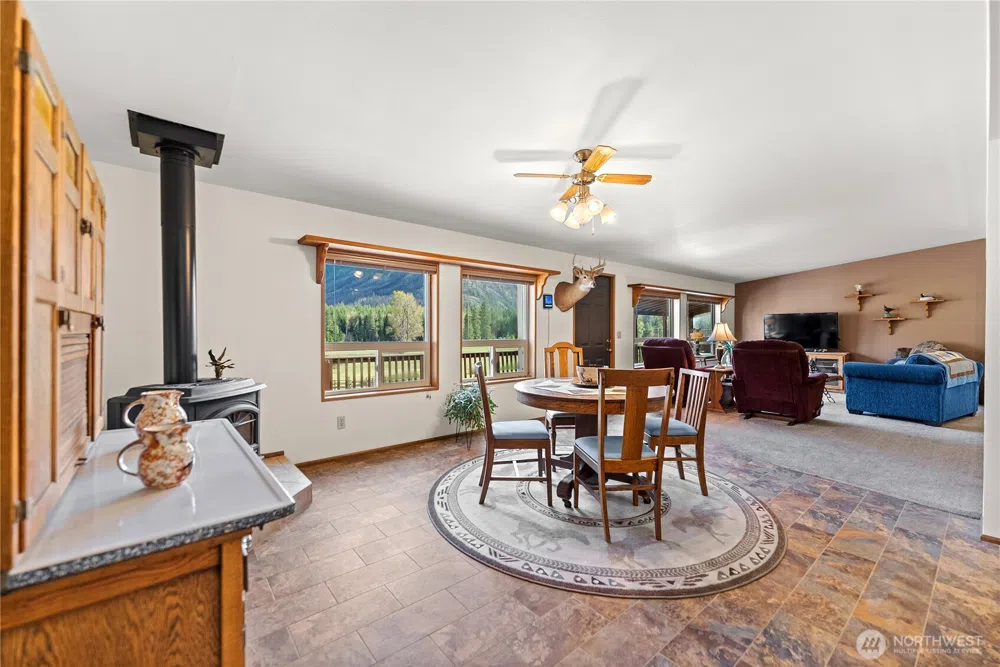 1027 Twisp River Road Twisp, WA 98856