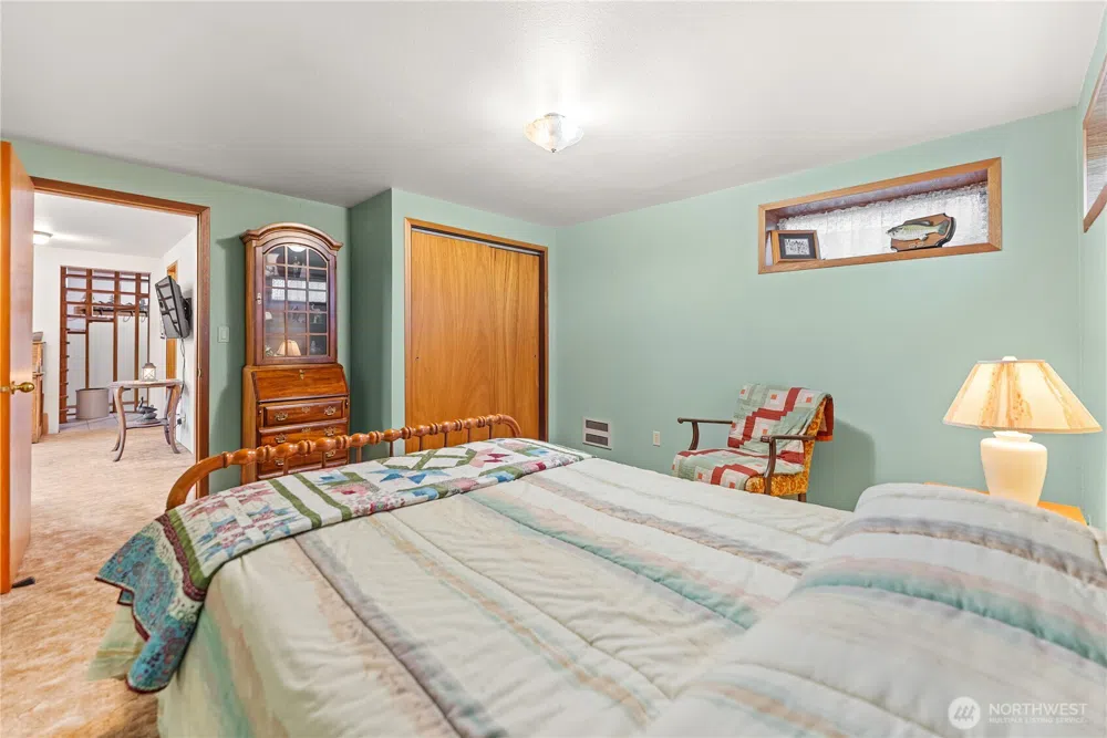 1027 Twisp River Road Twisp, WA 98856