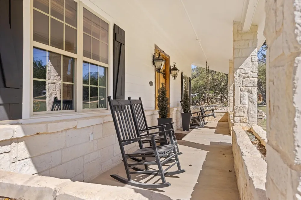 1119 Stoneyridge Drive Canyon Lake, TX 78133