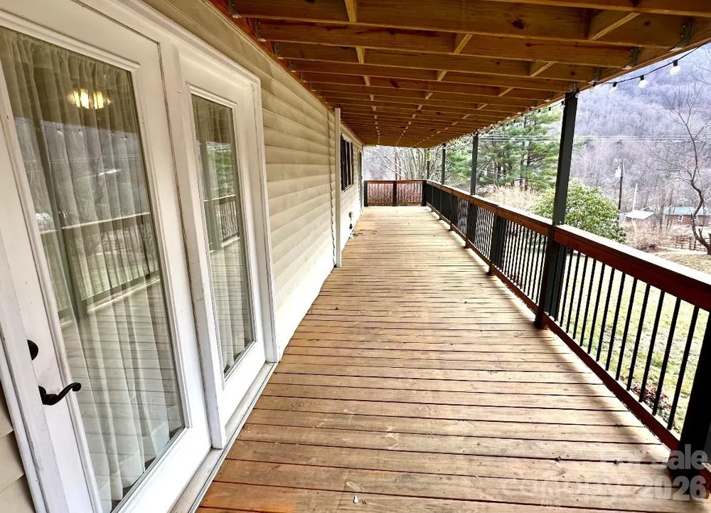1567 Newfound Road Leicester, NC 28748