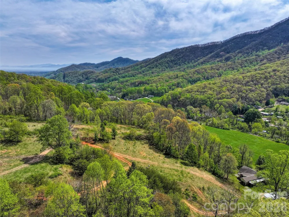 1567 Newfound Road Leicester, NC 28748