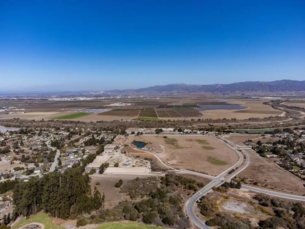 270 River Road Salinas, CA 93908