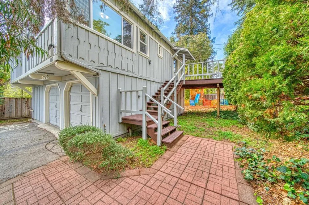 417 High Street Santa Cruz, CA 95060