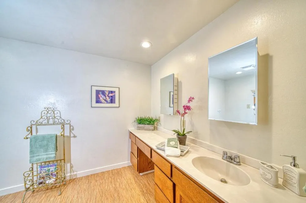 417 High Street Santa Cruz, CA 95060