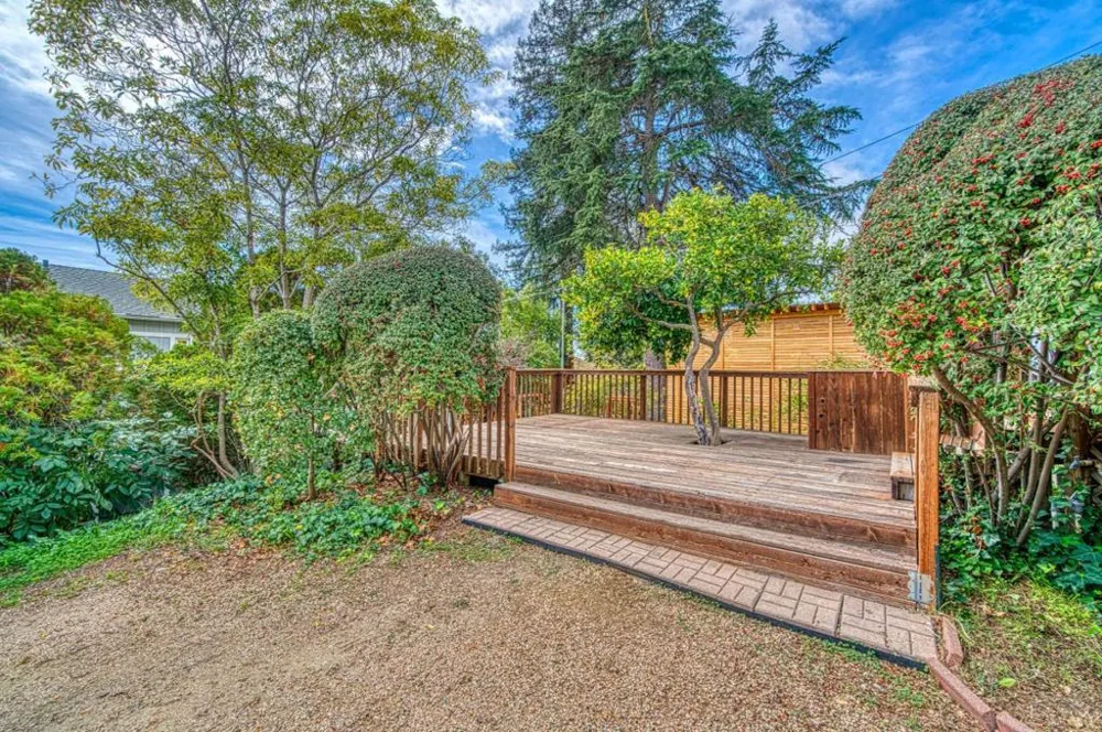 417 High Street Santa Cruz, CA 95060