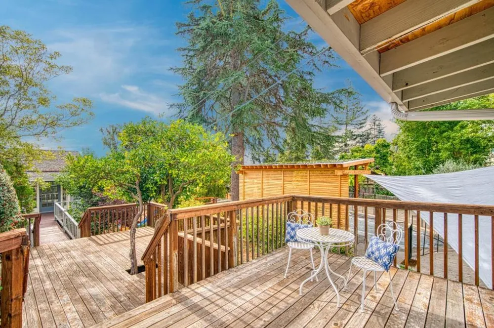 417 High Street Santa Cruz, CA 95060