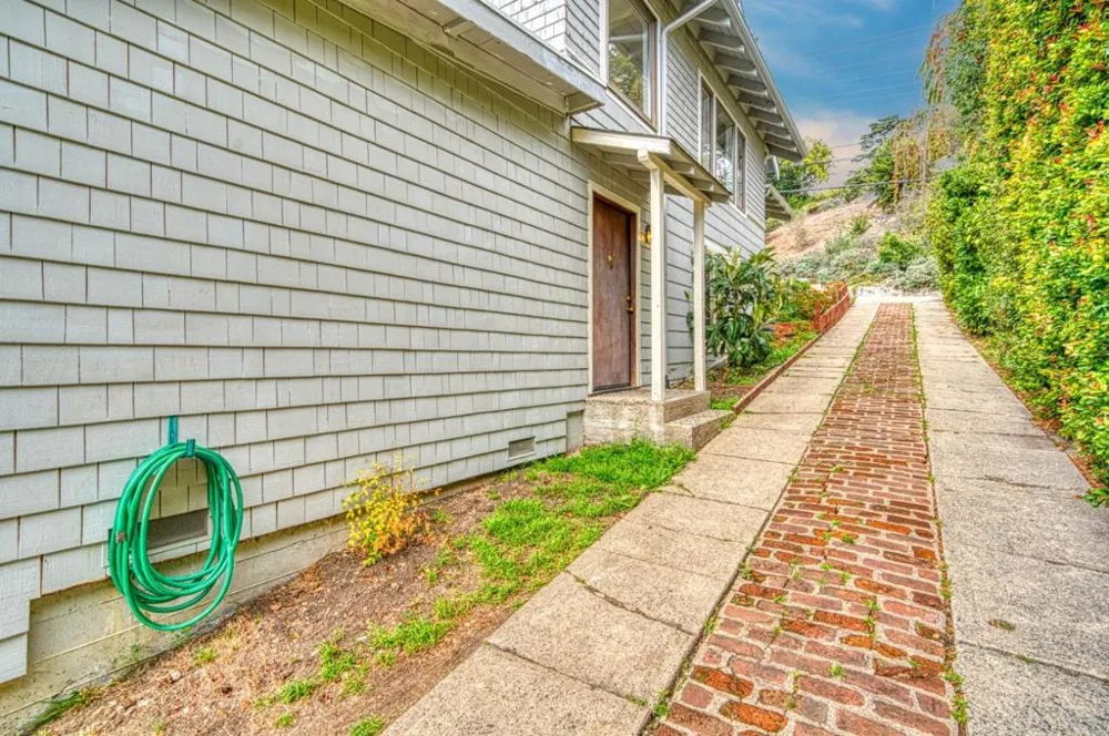 417 High Street Santa Cruz, CA 95060