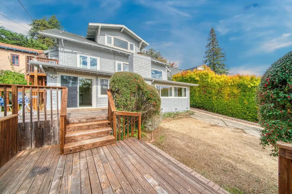 417 High Street Santa Cruz, CA 95060