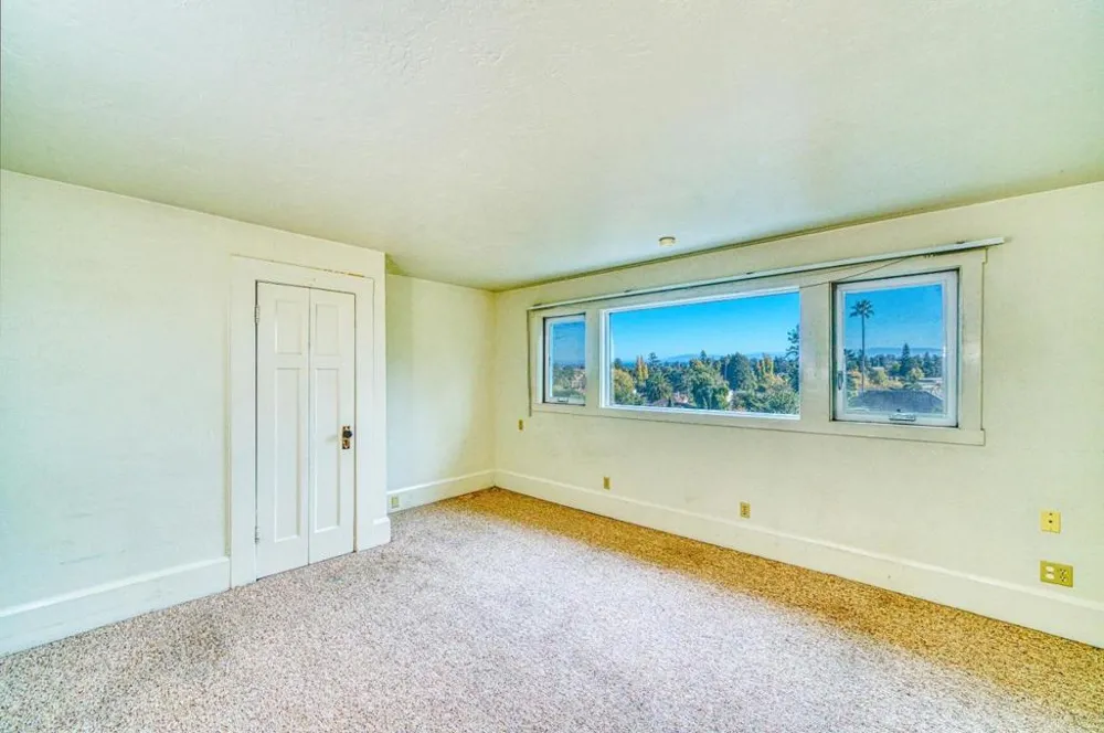 417 High Street Santa Cruz, CA 95060