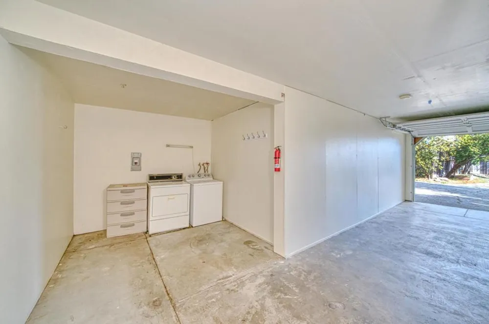 417 High Street Santa Cruz, CA 95060