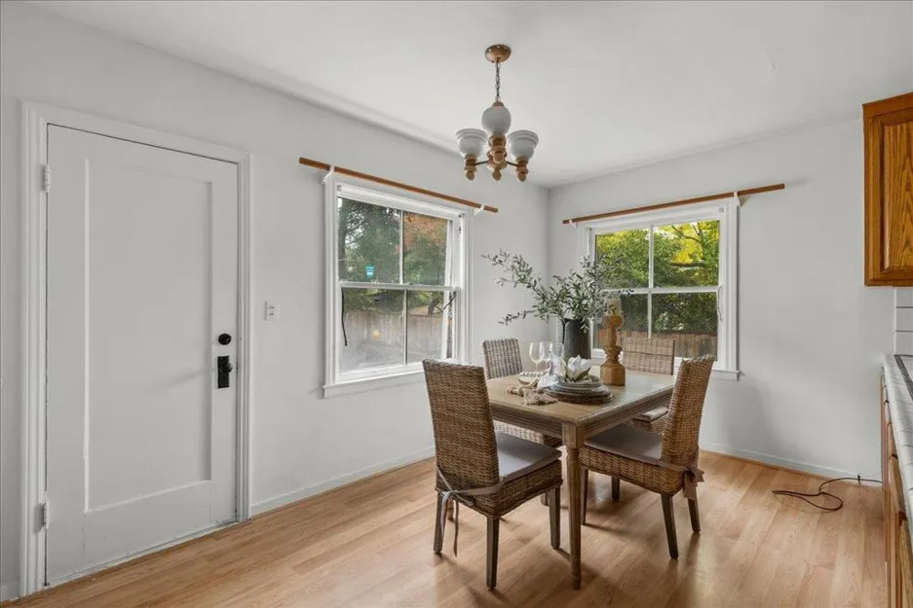 35 Montgomery Street Los Gatos, CA 95030