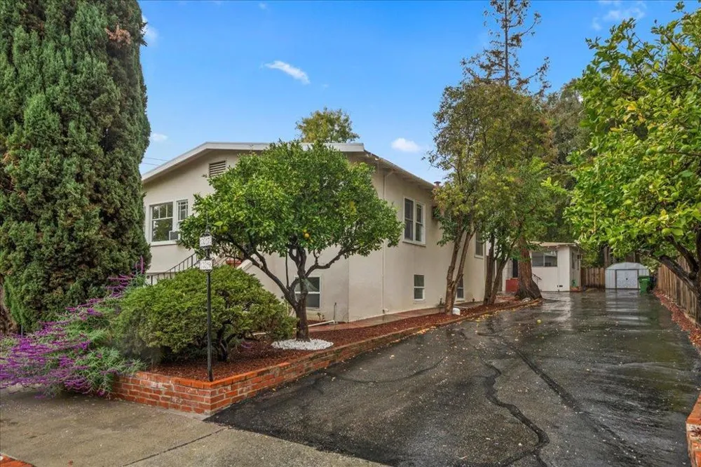 35 Montgomery Street Los Gatos, CA 95030