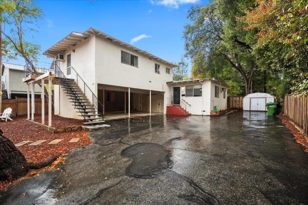35 Montgomery Street Los Gatos, CA 95030