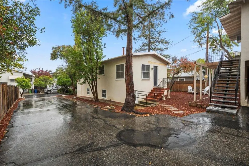 35 Montgomery Street Los Gatos, CA 95030