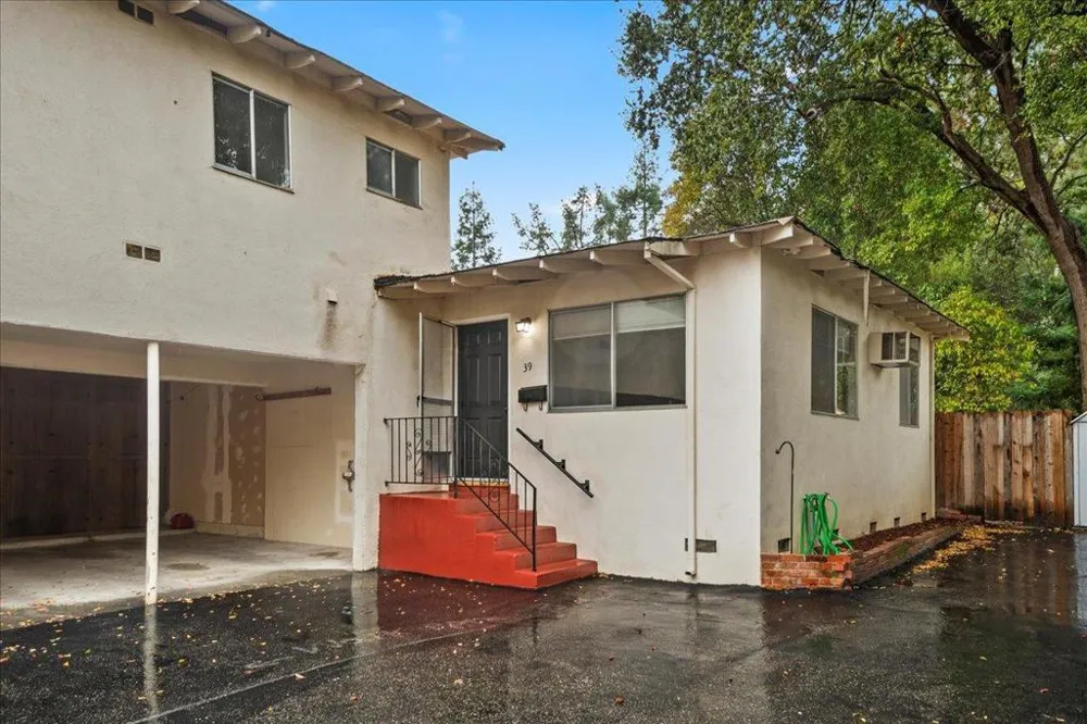 35 Montgomery Street Los Gatos, CA 95030