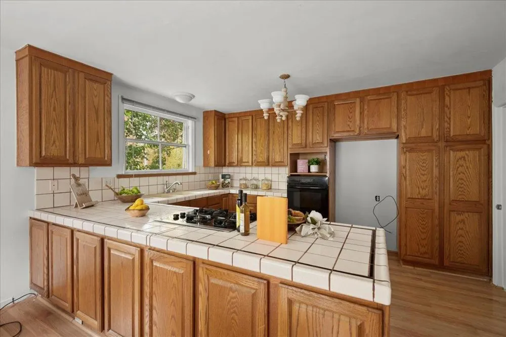 35 Montgomery Street Los Gatos, CA 95030