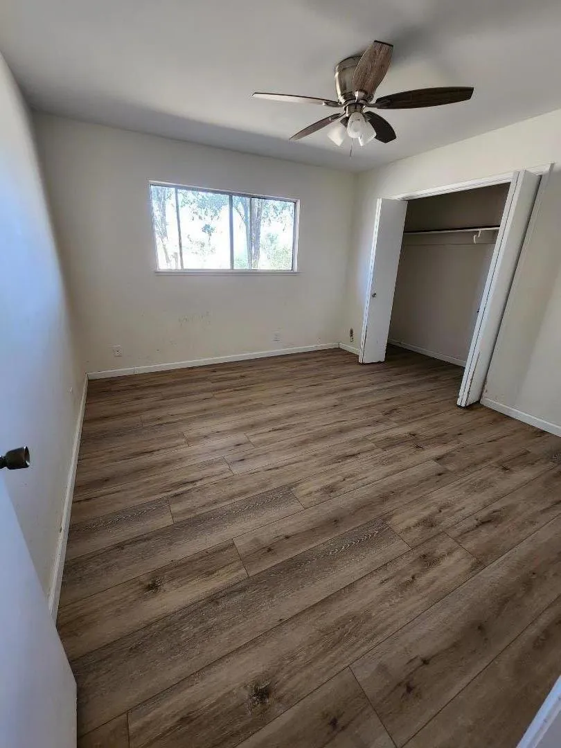 8831 E Herndon Avenue Clovis, CA 93619
