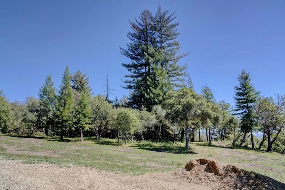 Apple Valley Corralitos, CA 95076