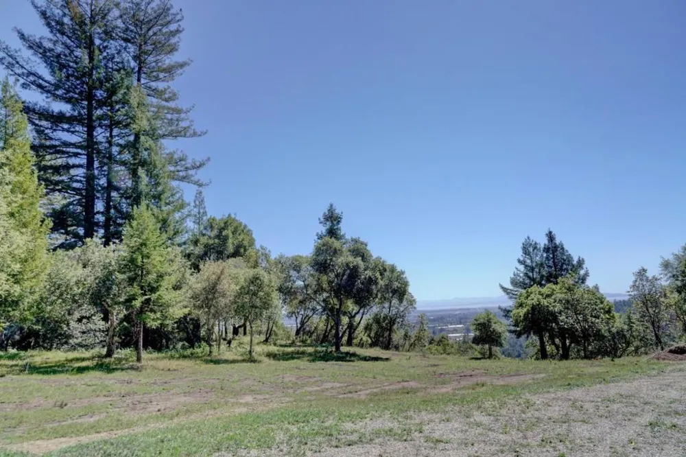 Apple Valley Corralitos, CA 95076