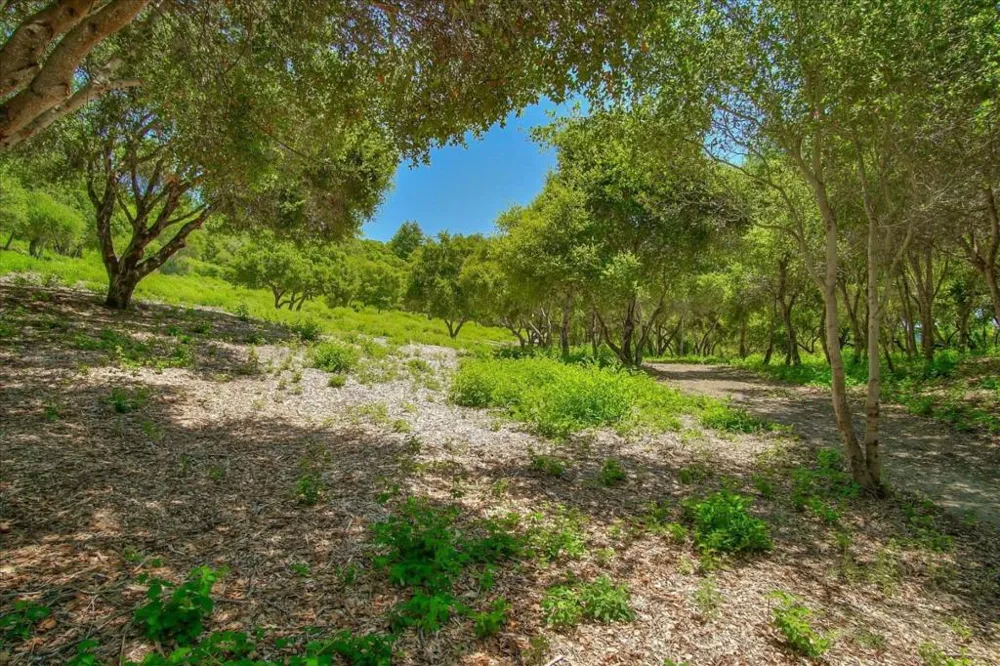 Apple Valley Corralitos, CA 95076