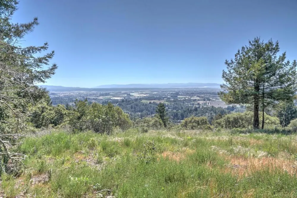 Apple Valley Corralitos, CA 95076
