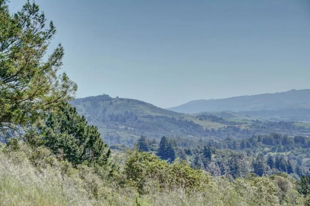 Apple Valley Corralitos, CA 95076