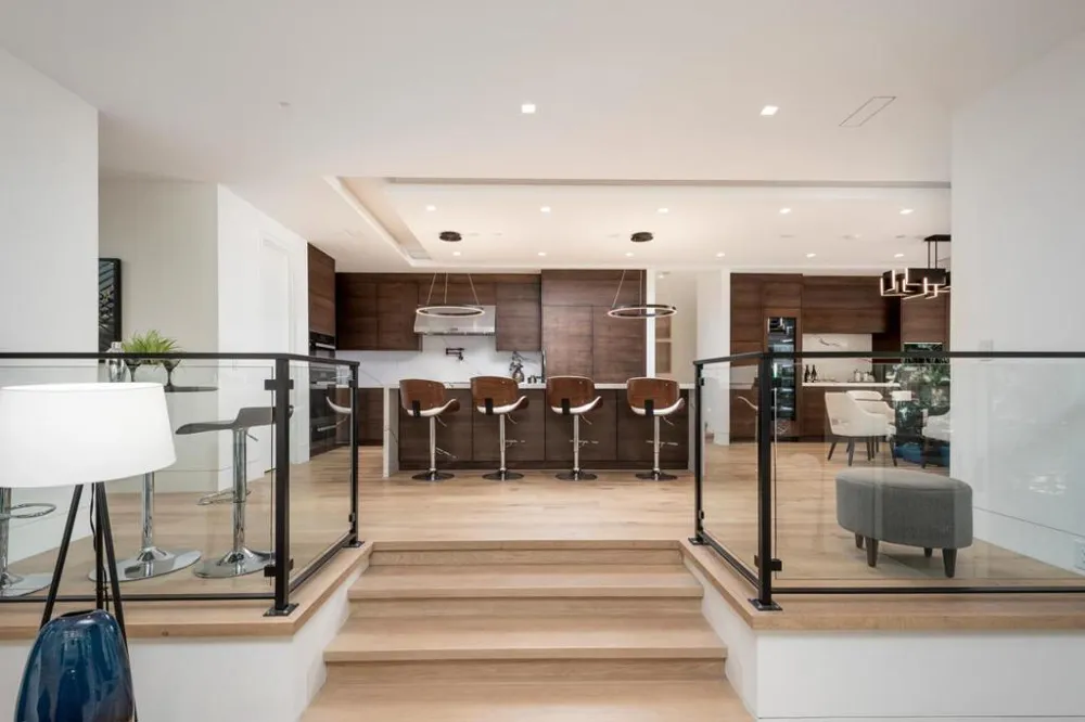 2280 Ralston Avenue Belmont, CA 94002