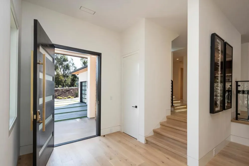 2280 Ralston Avenue Belmont, CA 94002