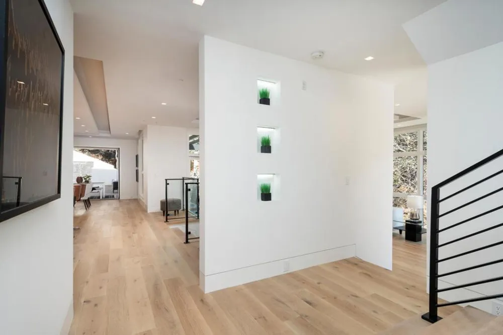 2280 Ralston Avenue Belmont, CA 94002