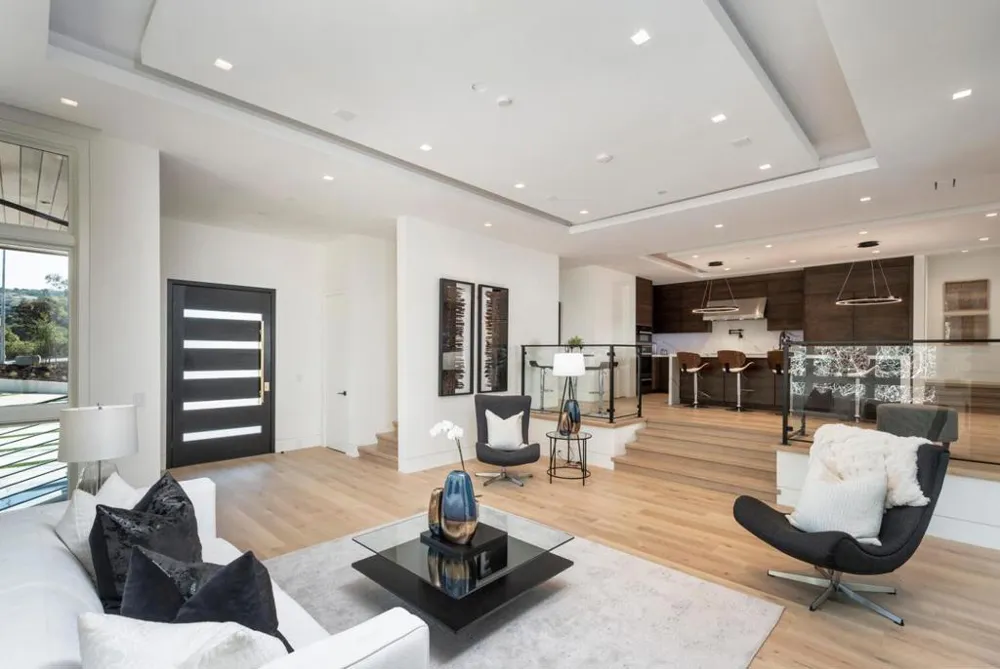 2280 Ralston Avenue Belmont, CA 94002