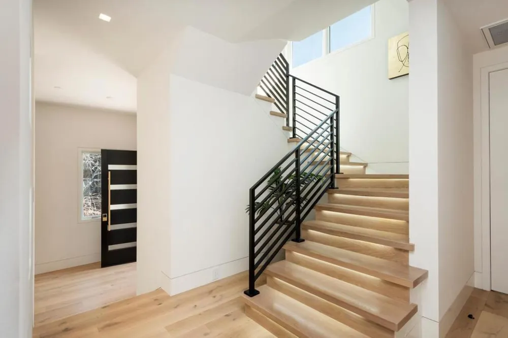 2280 Ralston Avenue Belmont, CA 94002