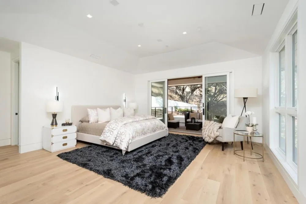 2280 Ralston Avenue Belmont, CA 94002
