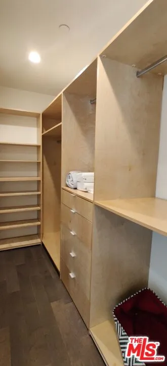 935 San Vicente Boulevard #1 West Hollywood, CA 90069